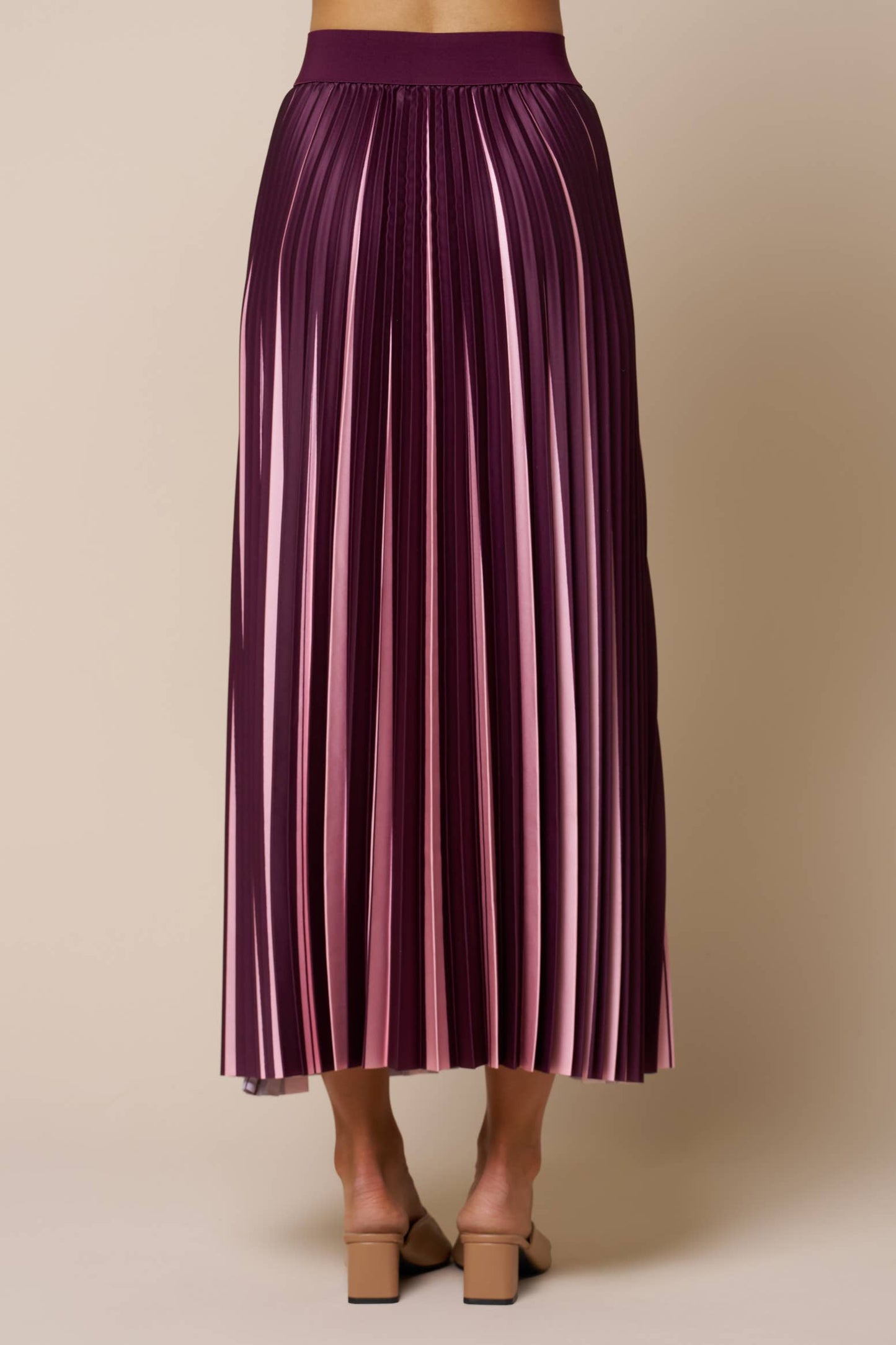 Skirts / Two Tone Pleated Maxi / Wine / Lt Pink