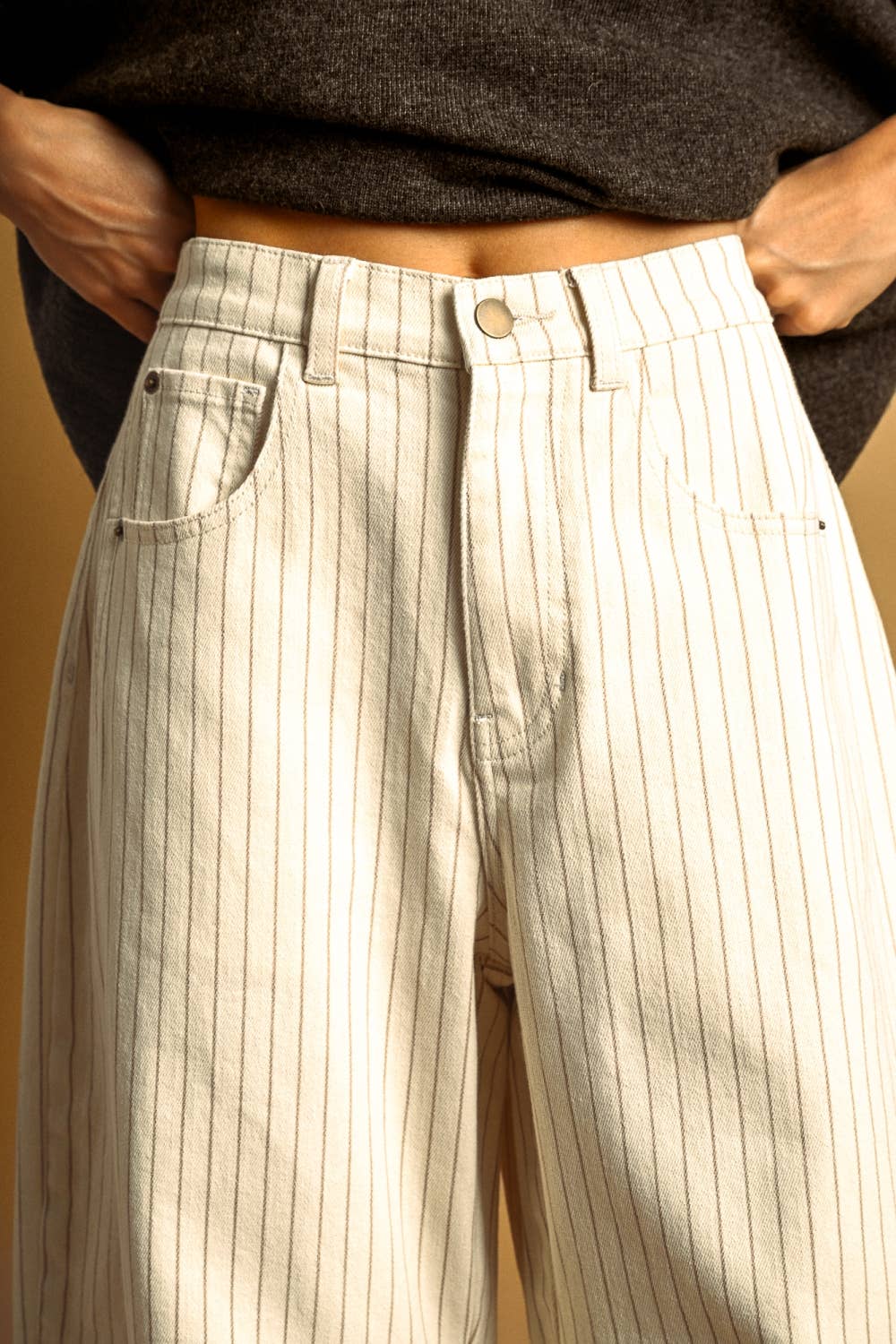Pants / Pinstripe Barrel / Cream