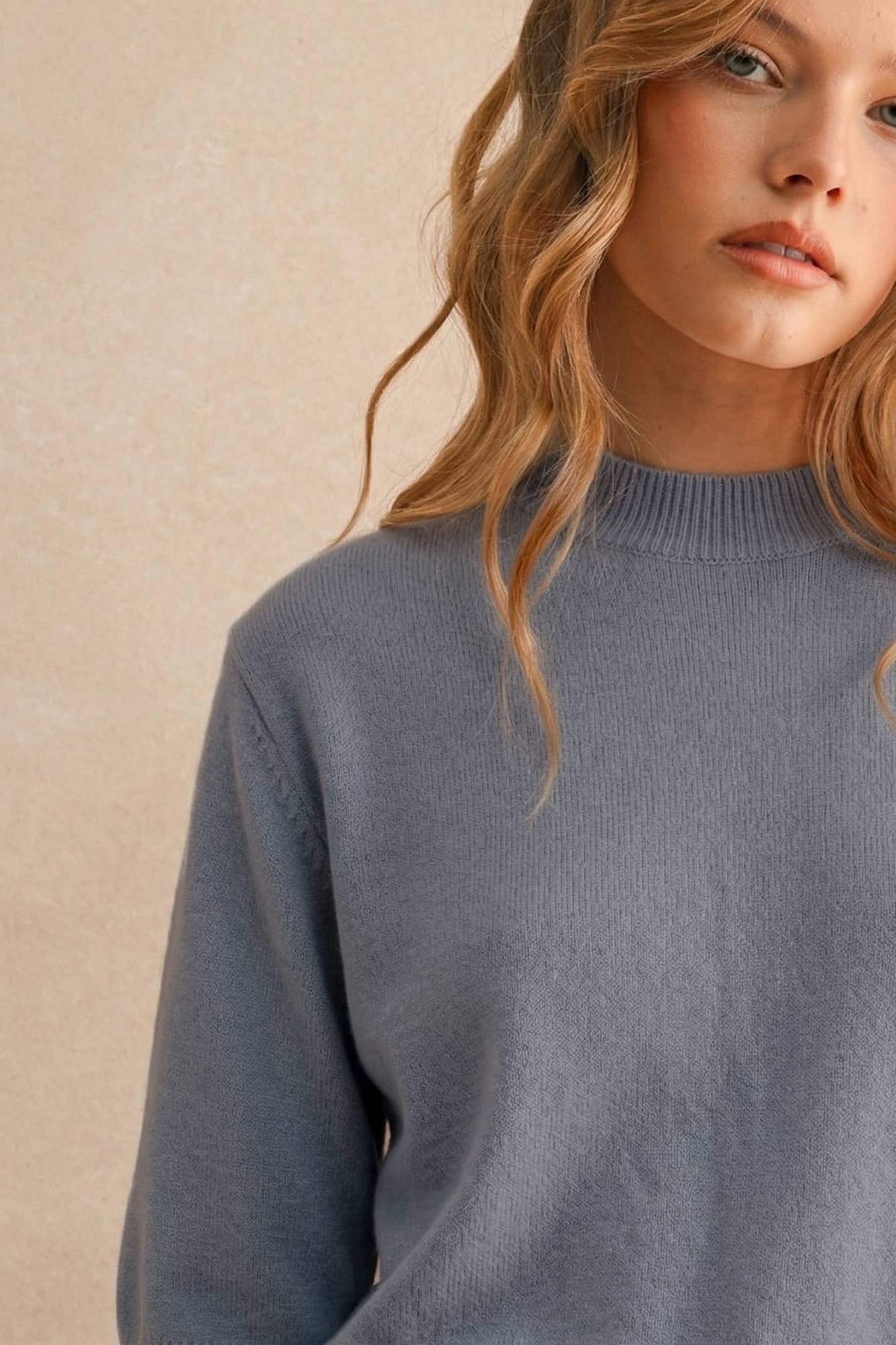 Tops / Soft Crew Neck 3/4 Sleeve / Cashmere Blue