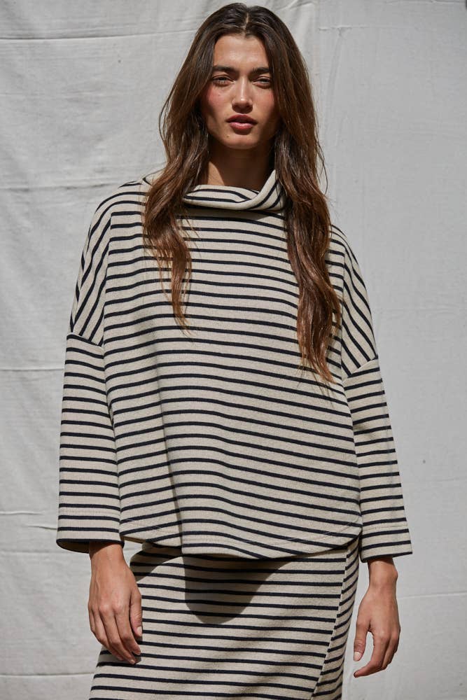Knit Striped Pullover Top / Taupe / Black