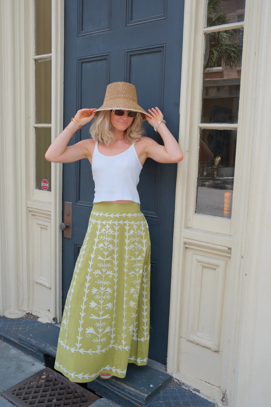 The Hanley Midi Skirt / Bayleaf Green / Cream Embroidery