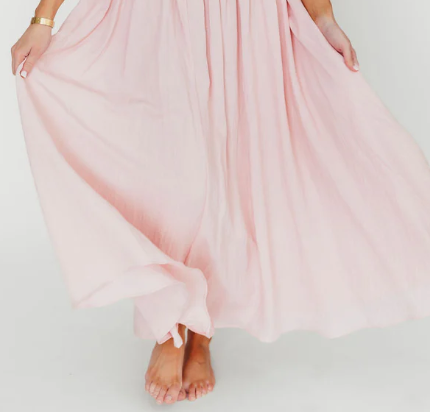 Smocked Bodice Fit and Flare / Soft Pink