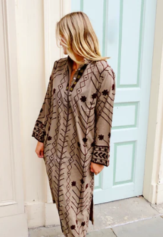 The Cat Embroidered Maxi / Mushroom / Brown