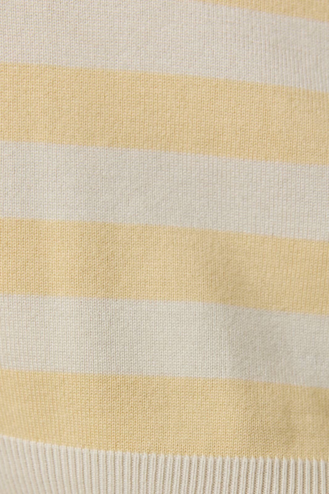 Sweater / Boat Neck / Pale Yellow Stripe