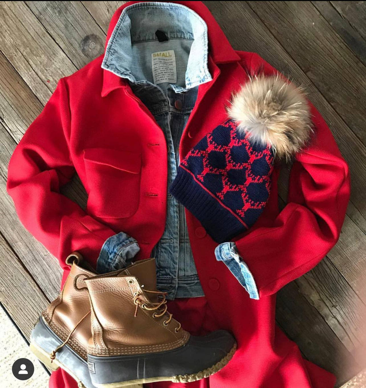 Hats / Lobster Pom Pom Beanie / Navy / Red
