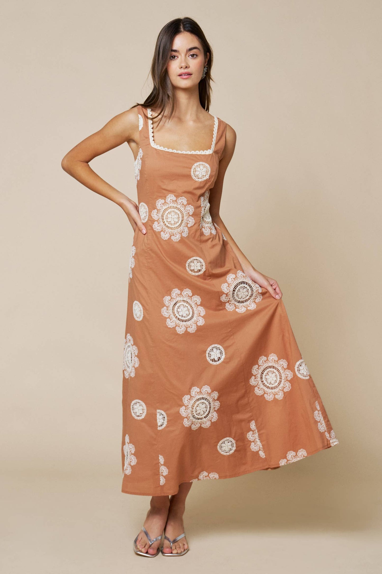 Dresses / Boho Embroidered Maxi / Caramel/Cream