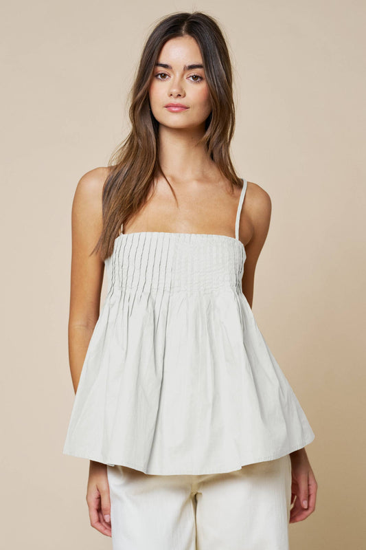 Tops / Pleated Flowing Tank / White