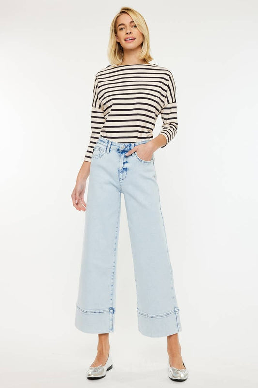 The Kassie Cropped Wide Leg Jeans / Light