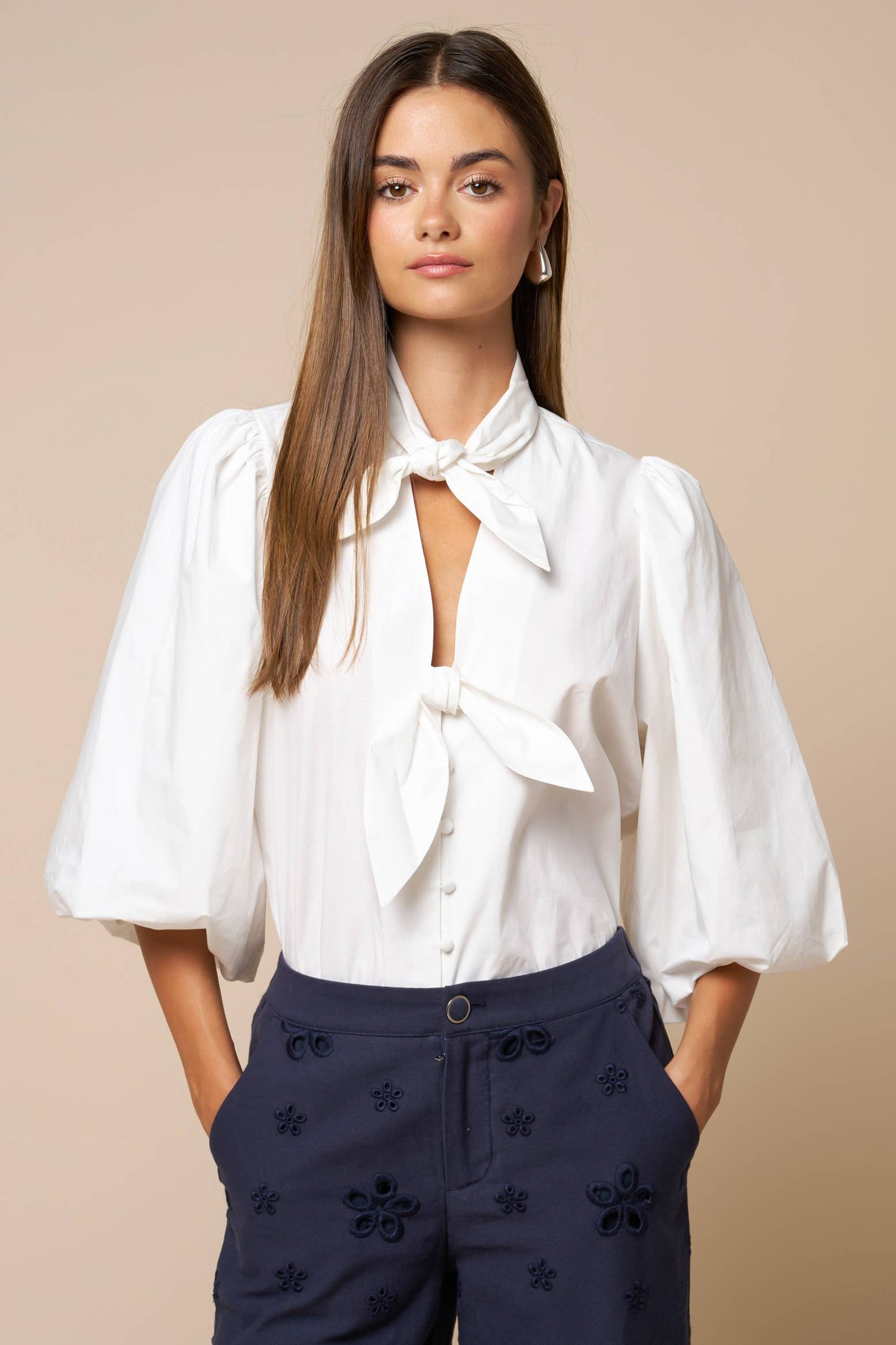 Tops/ Puff Sleeve Button Down Bow Detail / White