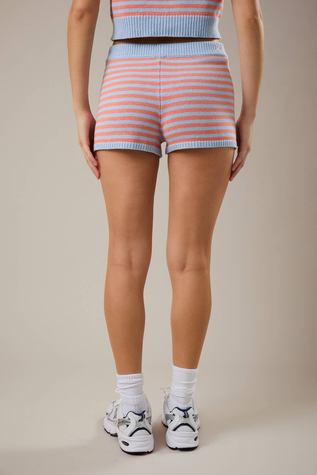 Shorts / Sweater Knit / Blue/Orange
