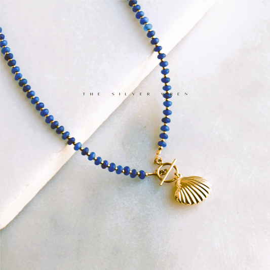 Shell Toggle Necklace / Blue