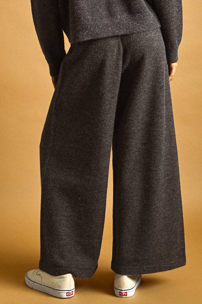 Pants / Knit Sweater Pant / Charoal