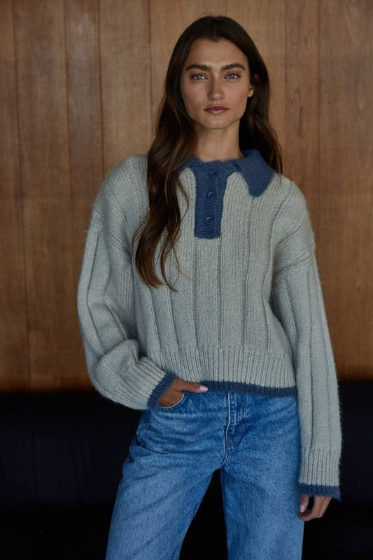 The Collared Neck Knit Sweater / Taupe Blue