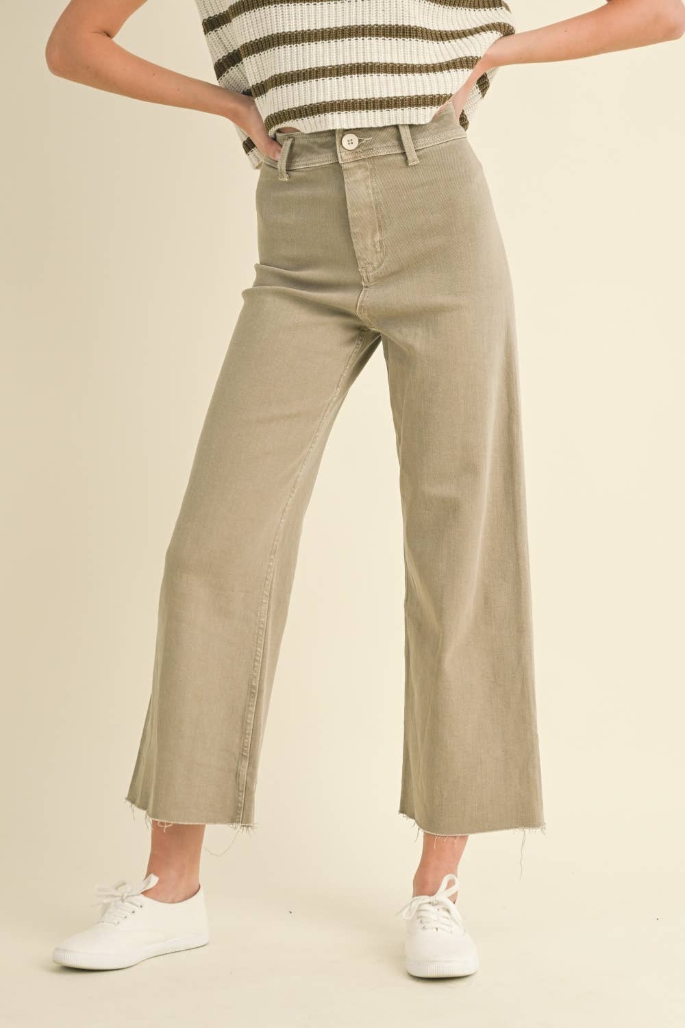 Pants / Wide Leg Denim / Beige