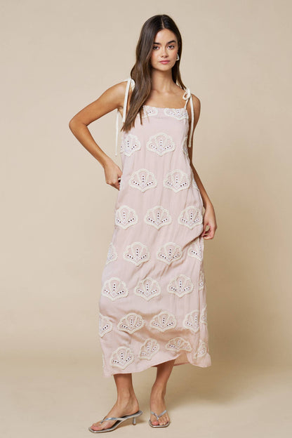Dresses / Seashell Embroidery Shoulder Tie Maxi / Lt Pink
