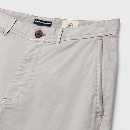 Shorts / The Andrew / 7.5" Inseam / Stone