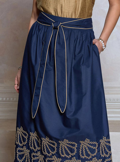 Skirt /  Bow Front Embroidery A-line Midi