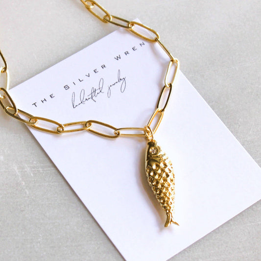 Necklace / Remi Gold Fish Pendant
