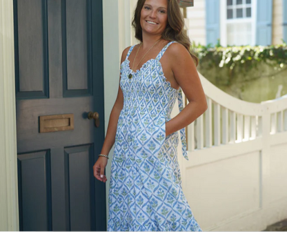 Dresses / Ainsley Midi / Shoreline Bloom