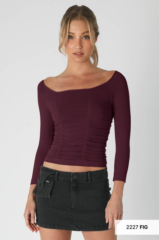 Fitted Shirred Boat Neck Top / Fig O/S