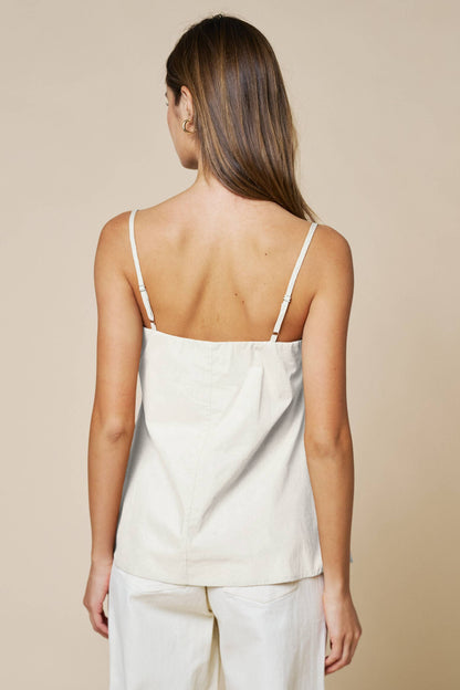 Tops / Pleated Flowing Tank / White