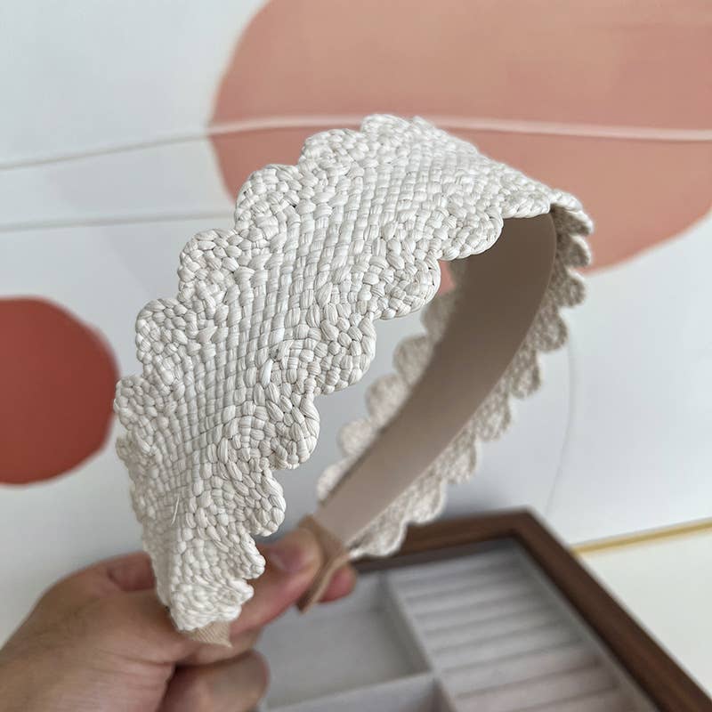 Scalloped Wide Straw Headband