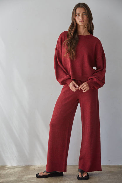 Sweaters / Relaxed Fit Pullover Sweater / Wine